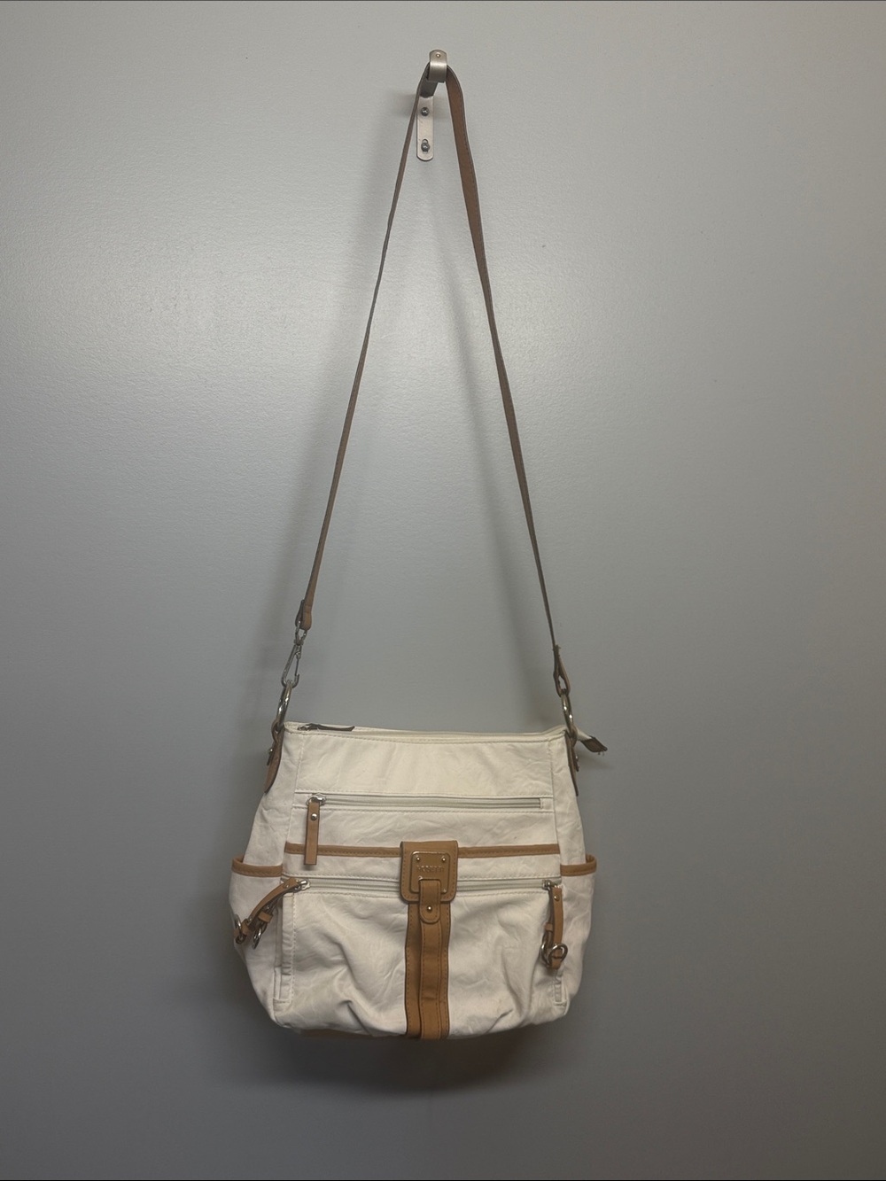 Rossetti White Tan Crossbody Bag Multi Pocket Faux Leather Shoulder Purse
